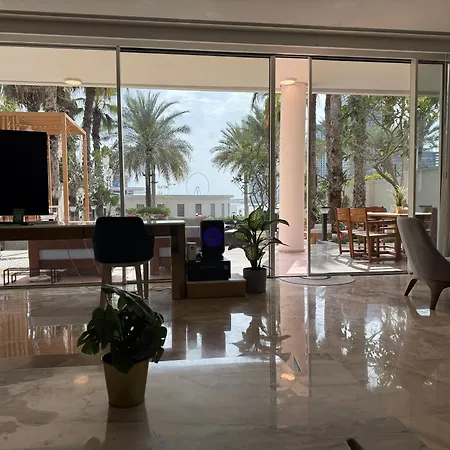 Palm Haven Luxe 3 Bed Townhouse With Private Pool-2