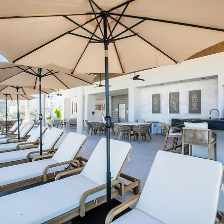 Luxury Dvine Stay, Rooftop Pool In Romantic Zone-3