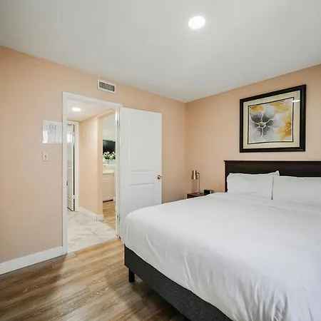 Spacious Henderson Hidden Gem!-2