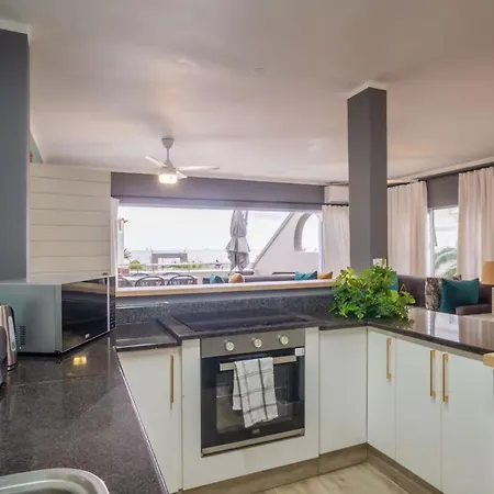Seaside Apartment Perna Perna Umdloti By First Private Stays-2