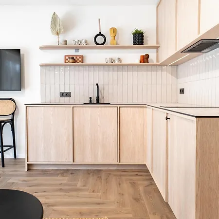 Hill Apartment-2