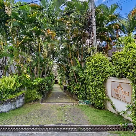 Massive 3Br Luxury Pool Mansion In Perrerenan-3