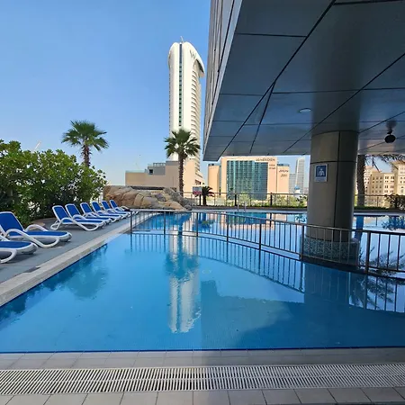 New Renovated Stylish 1 Bedroom Dubai View 73 Floor-2