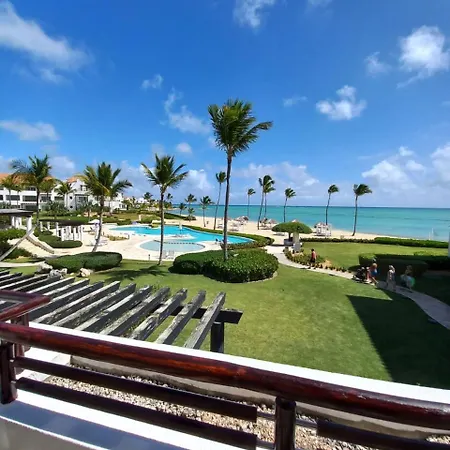 Beachfront Studio Punta Palmera-3