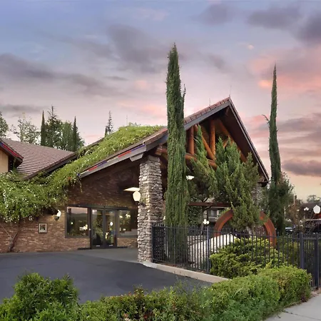 Best Western Plus Yosemite Gateway Inn-3