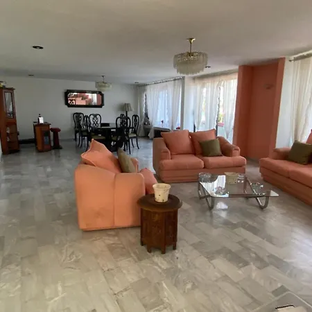 House In Golf Club, An Oasis Near The City-2