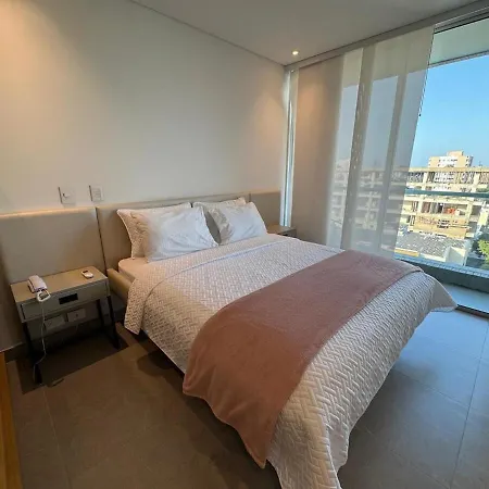 Hermosa Y Comoda Suite En Distrito 90-2