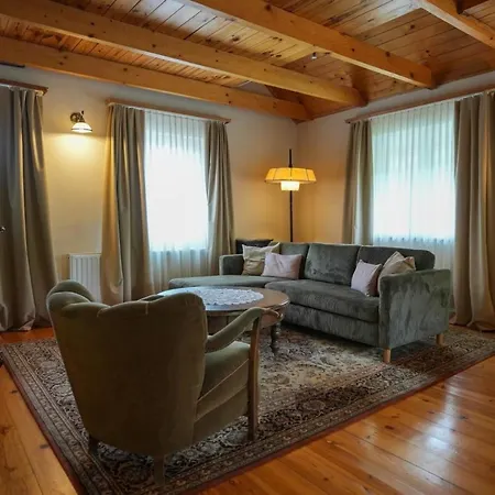 Nomad Hotel & Glamping-3