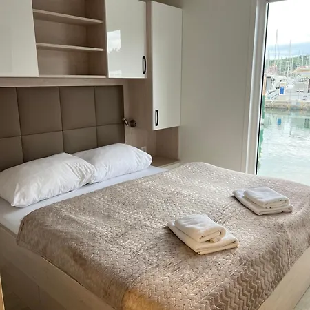 Floating House - Sea Suite-2