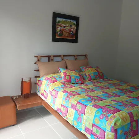 Casa Campestre En Condominio En Anapoima-3