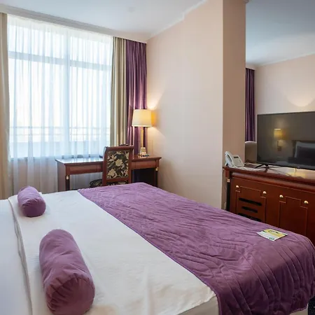 A Hoteli - Hotel Sloboda-3