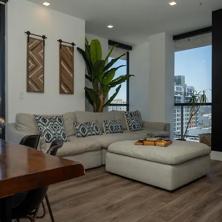 The Zinnia-Downtown Sdiego Marina View Stay-3