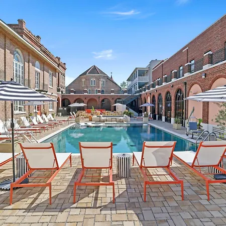 Bywater Suite Hotel-2