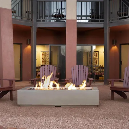 Hilton Sedona Resort At Bell Rock-2