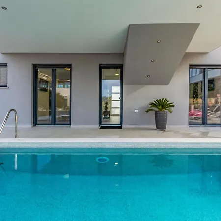 Beach Front Home In Volme-3