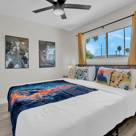 Next To Strip | Pool | Hot Tub | Bbq | Buddy Rich-2
