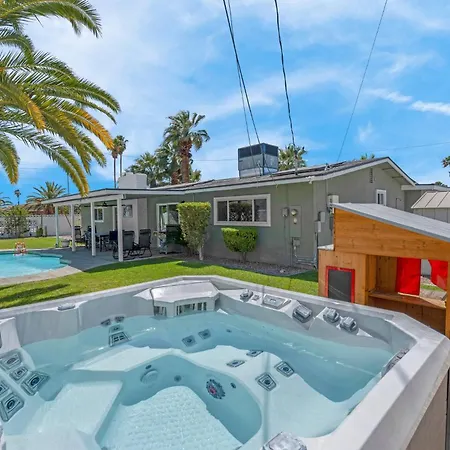 Next To Strip | Pool | Hot Tub | Bbq | Buddy Rich-3
