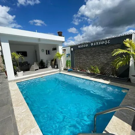 Vintage Villa Confortable Apartments Wifi Private Pool Free Parking-3