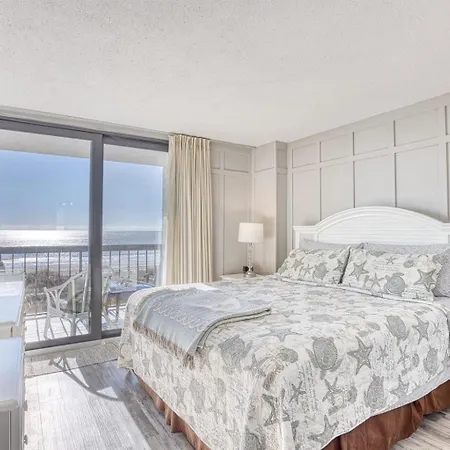 Windy Hill Beach-Sleeps 6-3Bed2Bath-Oceanfront-Pool-Wifi-Tv-16 Foot Balcony-2