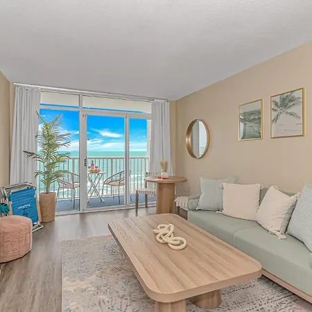 Oceanfront Resort Escape, Pools, Hot Tubs, Direct Beach Access-3