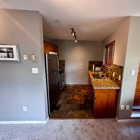 Whistler Blackcomb Vacation Rentals-3