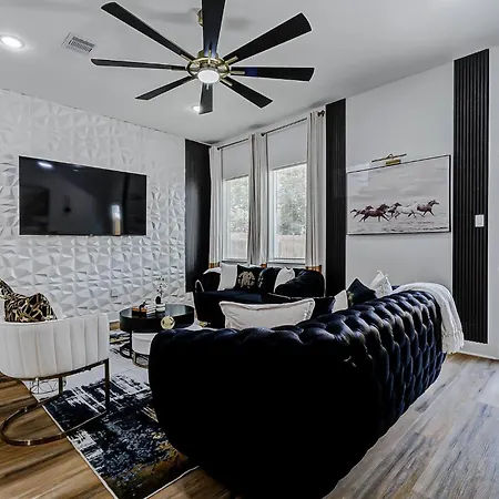Houston Staycation Retreat | Nrg | Med Center | Ev-2