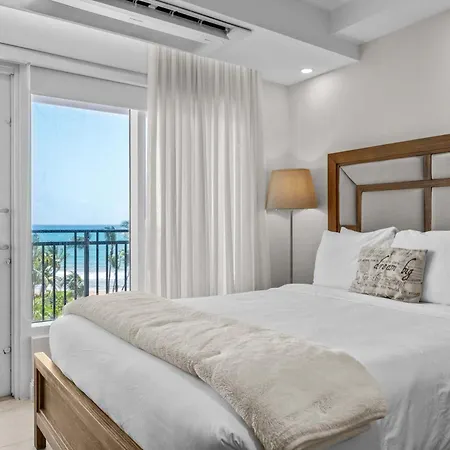 Luxury Beachfront -Villa Perla-3