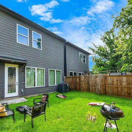 Sleeps 20 - 2 Homes - Family And Friends Fun Super House-2