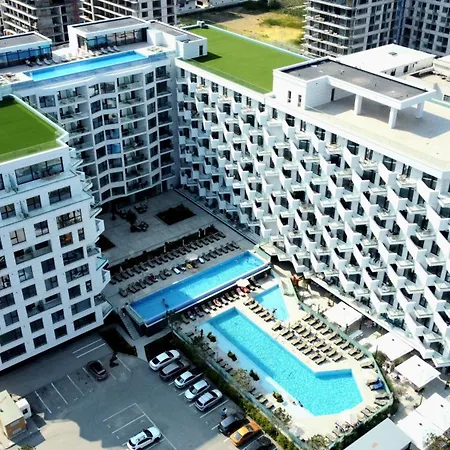 Two Seaview Studio - Infinity Pool & Spa Resort-2