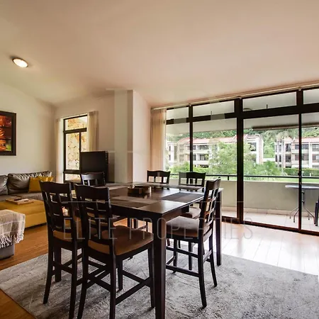 Cr Mariposa Rentals Lakeview, Spacious Penthouse With Office, Pool, Gym, Jacuzzi-3
