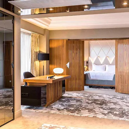Hotel Okura Amsterdam - The Leading Hotels Of The World-3