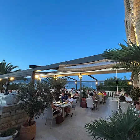 Hotel Vila Tina-2