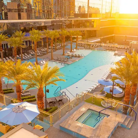 Hilton Grand Vacations Club Elara Center Strip Las Vegas-3
