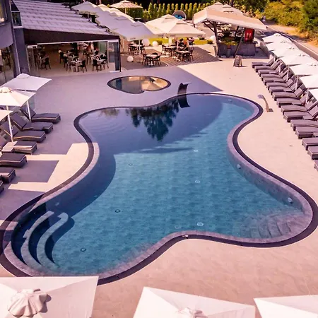 Laki Hotel & Spa-3