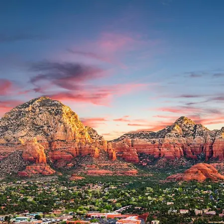 Thunder Mountain Retreat Hot Tub • Fire Pit • Red Rock Views-2