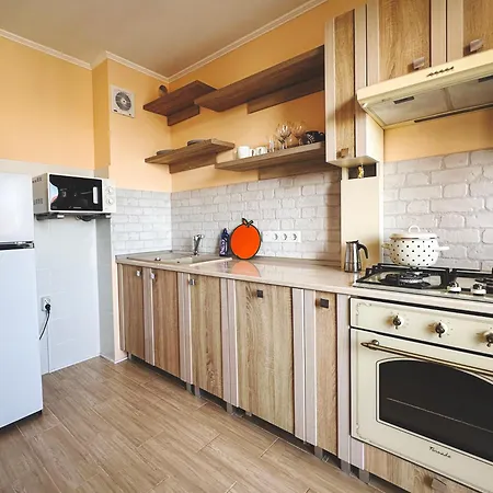 Stunning New Design Apartment Next To Park-2