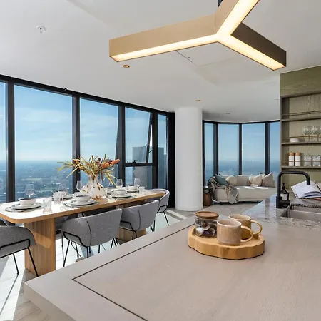 Executive Penthouse In Heart Of Melbourne 3Br W Parking-2