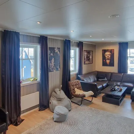 Beautiful Home In Berlevag With Sauna-2