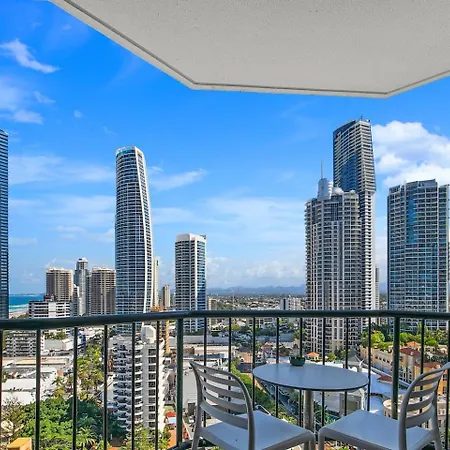 View Avenue - By The Beach & Esplanade With Hot Tub-3