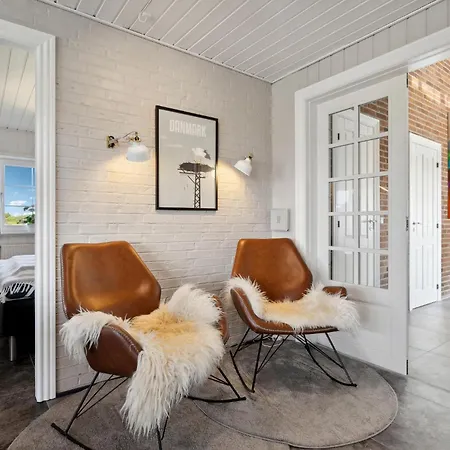Beautiful Home In Ringkobing With Sauna-3