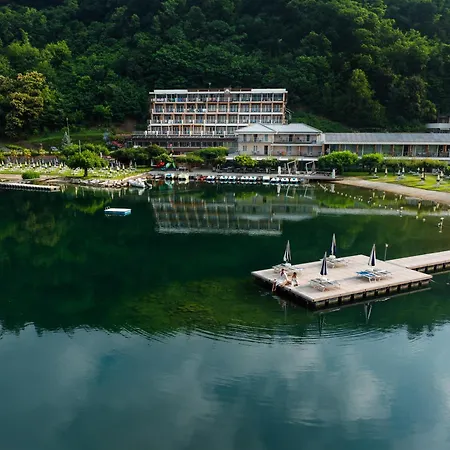 Parc Hotel Du Lac-2