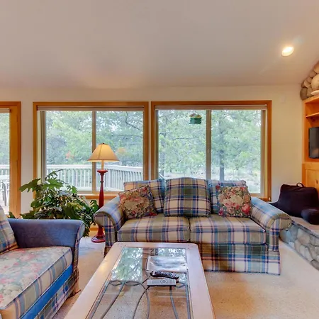 Red Cedar 42 | Discover Sunriver-3