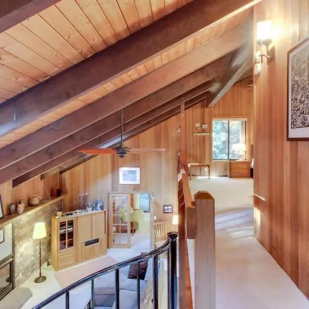 Mountain Meadow Lodge-2
