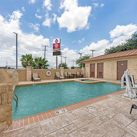 Best Western Plus San Antonio East Inn&Suites-2