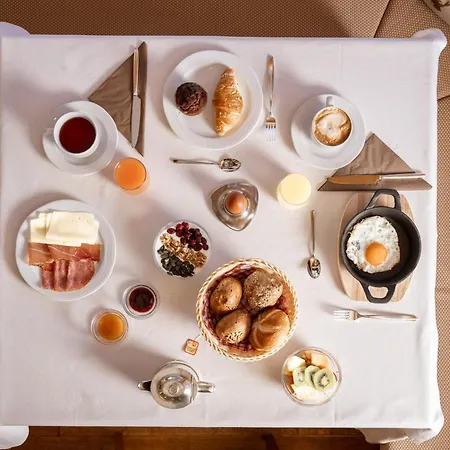 Piccolo - Dolomites & Gourmet Hotel-2