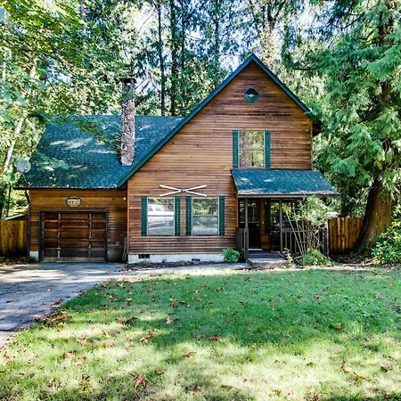 Marshall'S Cabin In Rhododendron-2