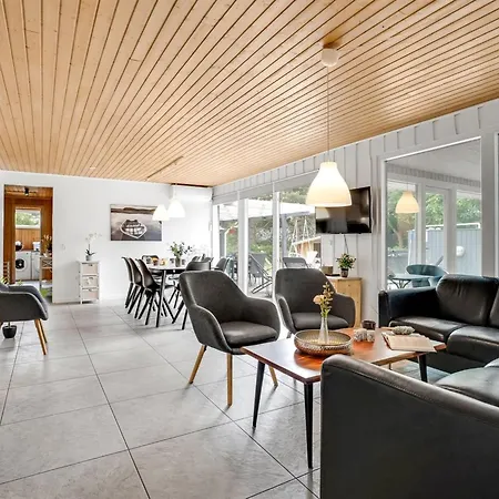 Holiday Home Sverker - 300M From The Sea By Interhome-3