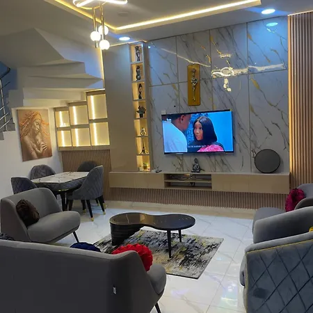 Bright White House 3 Bedroom Duplex-3