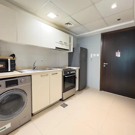 Modern Studio Apartment With Balcony-2