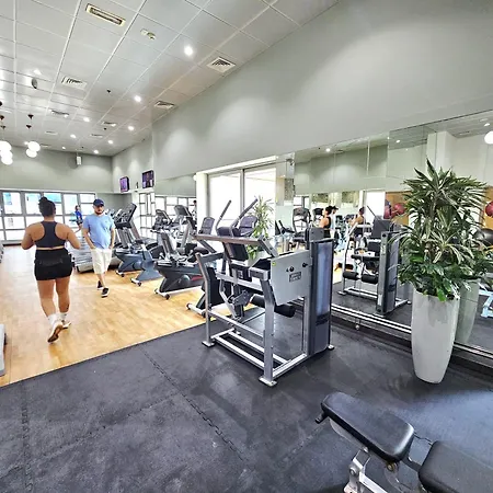 Spacious 1-Br Close To Barasti Beach And Marina Walk-3